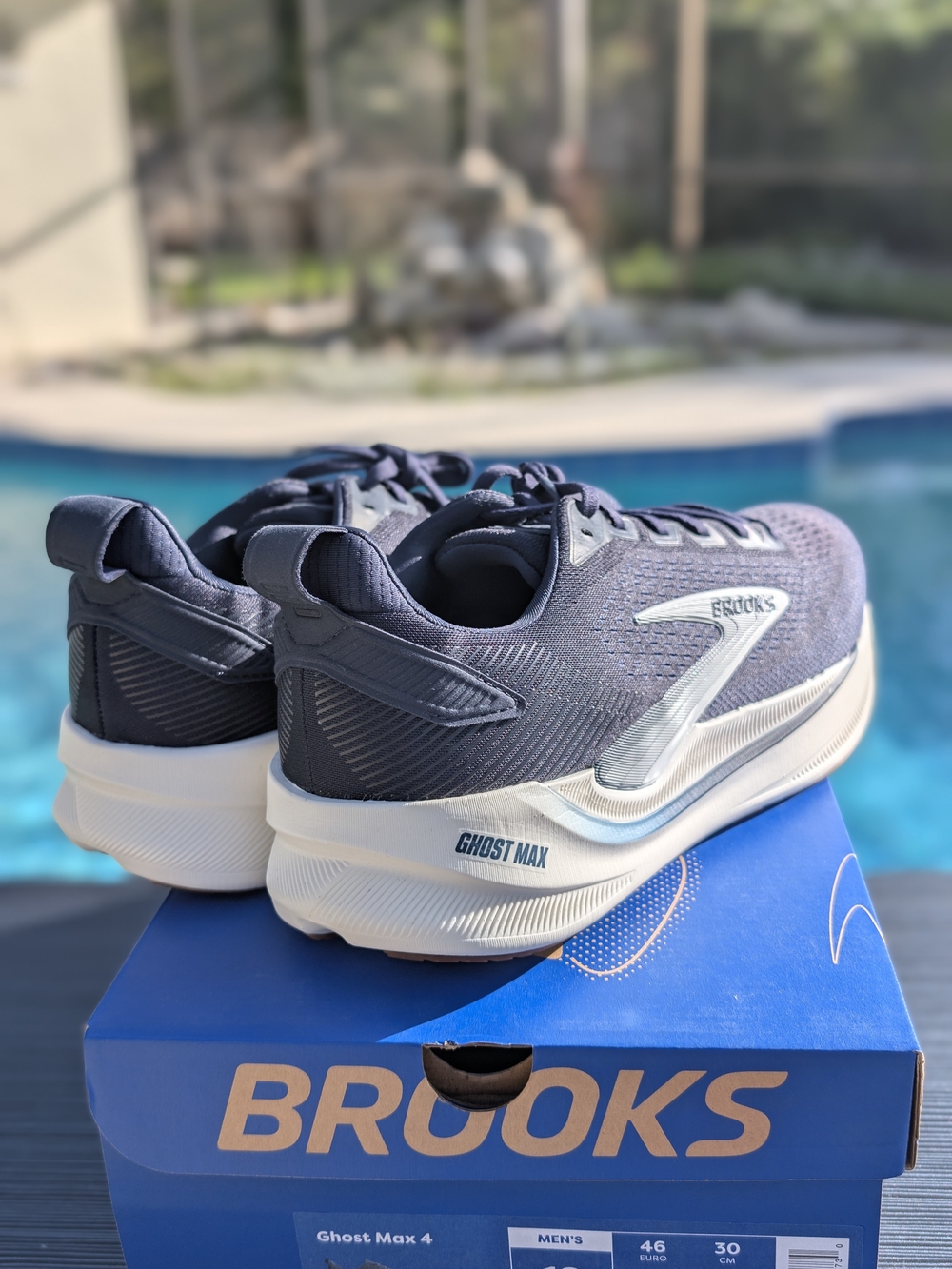Brooks Ghost Max 4 Men's Size 12 Wide(2E) Navy Biscuit Running Shoes 1104962E463 - Picture 3 of 12